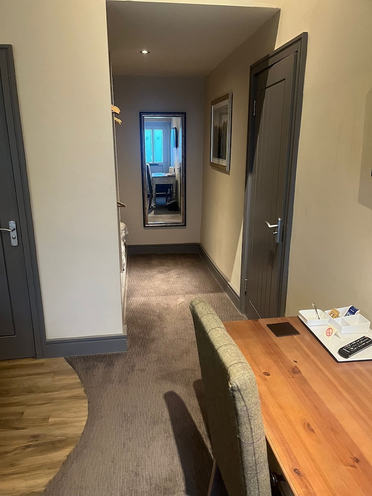 Superior Double or Twin Room photo 3