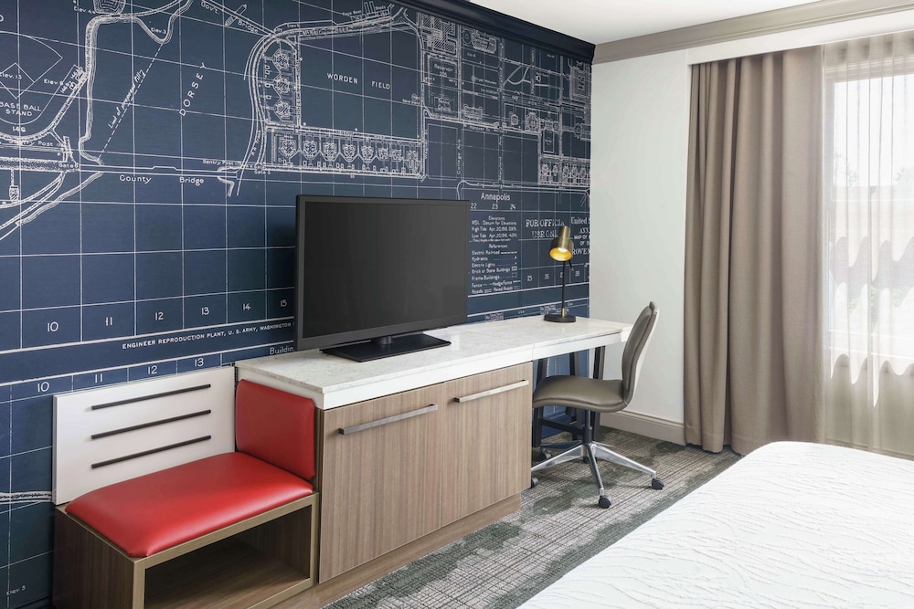 Suite, 1 Bedroom, Accessible, Bathtub - Photo 2