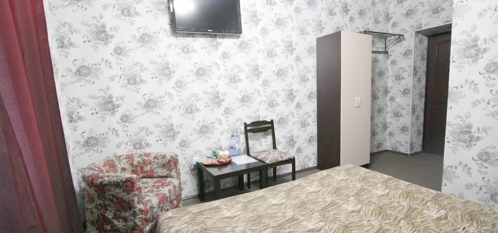 Standard Double Room photo 3