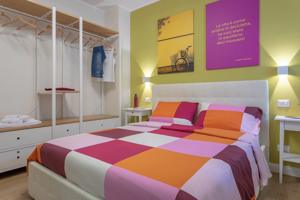 Deluxe Double Room, 1 Double Bed, Non Smoking, Ensuite photo 3