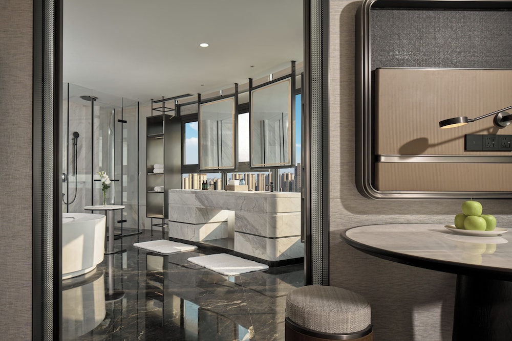 Suite, 1 Bedroom photo 3