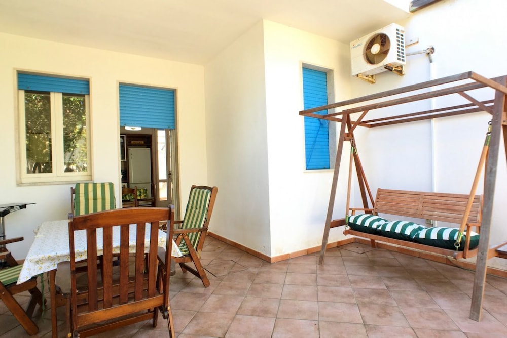 Villa, 2 Bedrooms photo 2