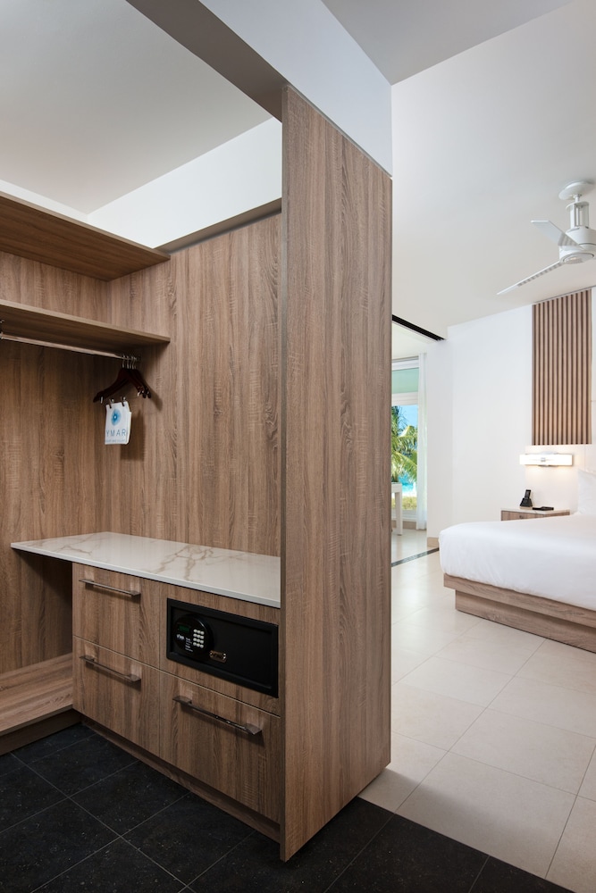 Grand Suite, 3 Bedrooms, Oceanfront - Photo 9