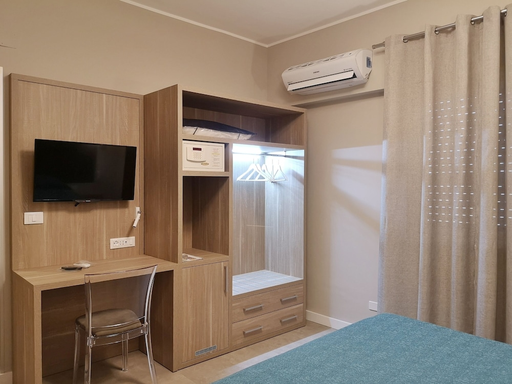 Classic Double or Twin Room photo 1