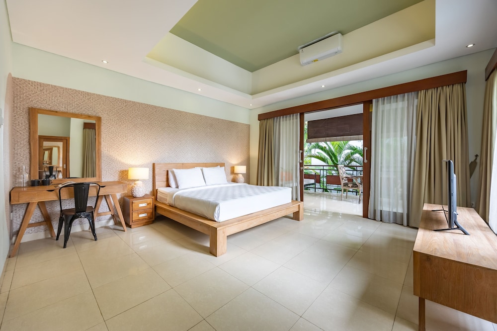 Deluxe Suite, Balcony