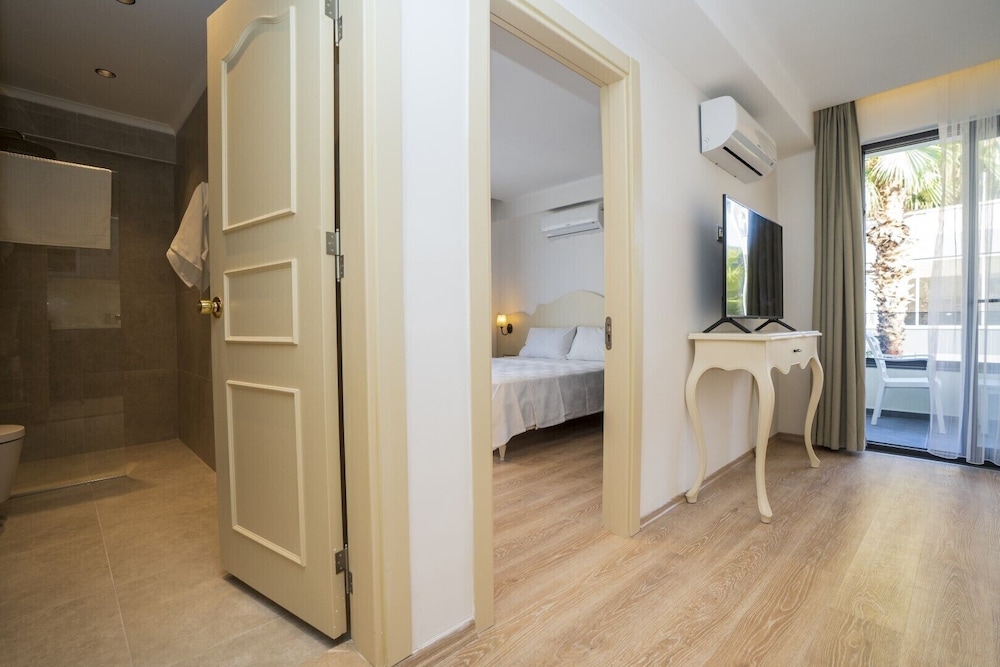 Deluxe Apartment - Photo 3
