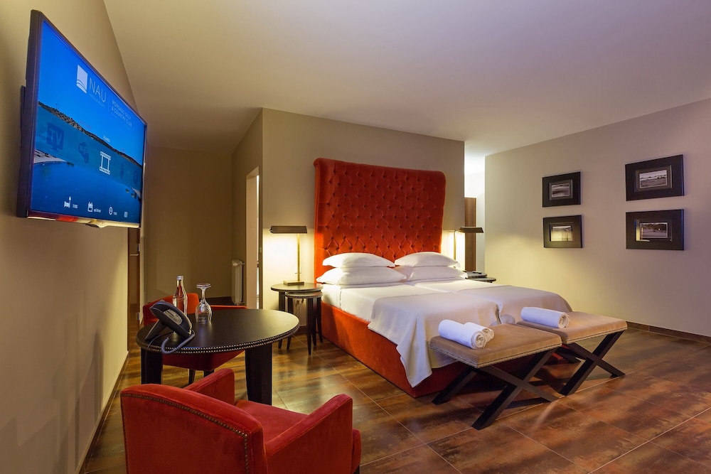 Duplex, 2 Bedrooms