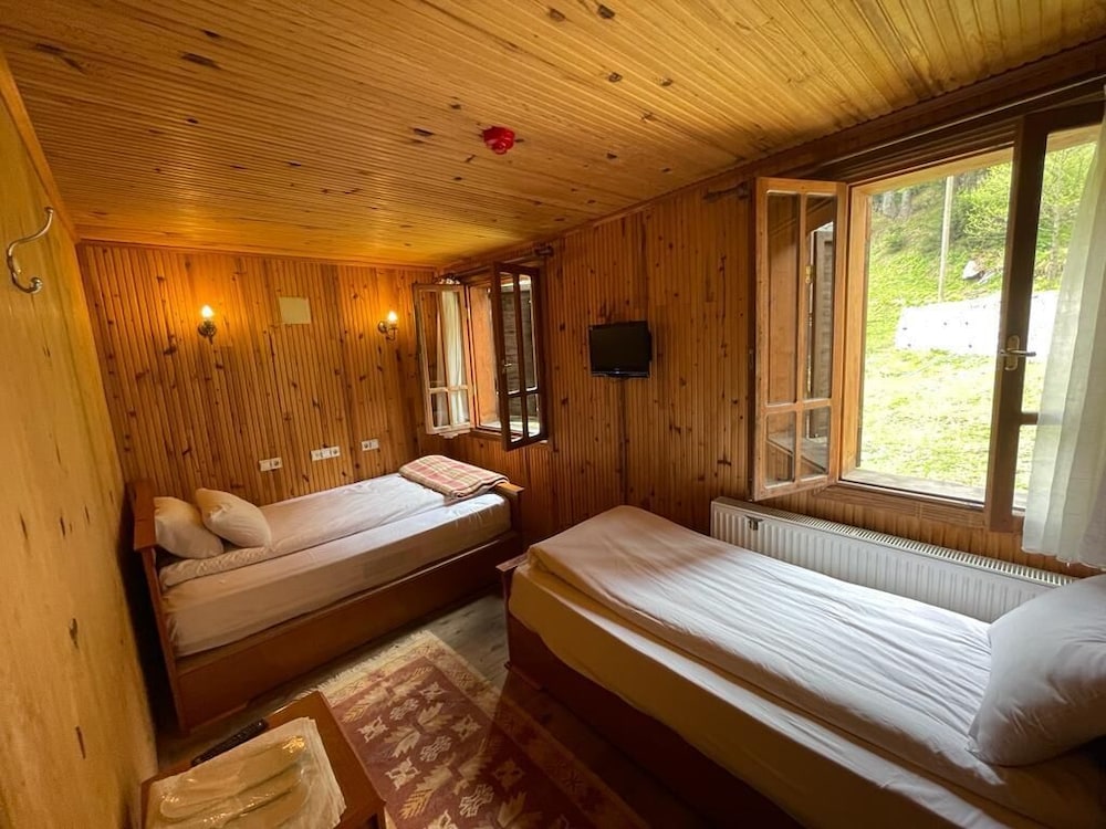 Superior Triple Room photo 2