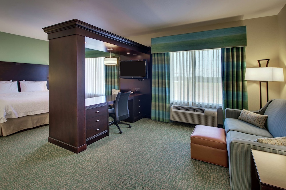 Studio suite king photo 3