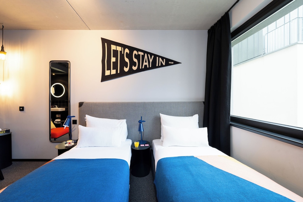 Executive Twin Room - Photo 1