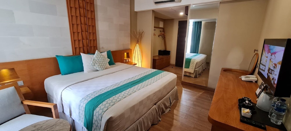 Deluxe Room - Photo 7