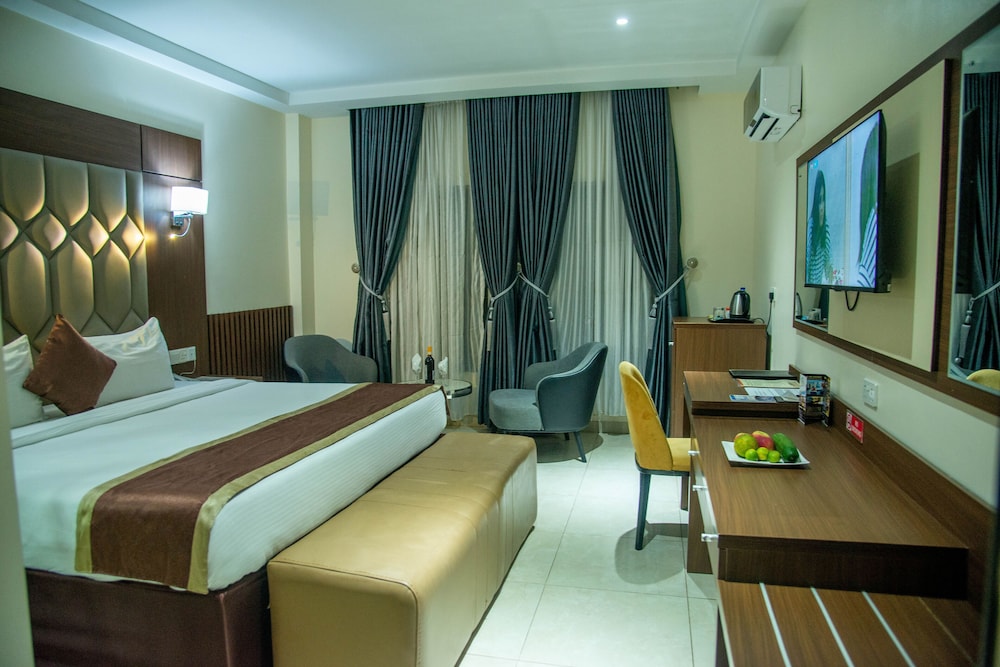 Grand Room