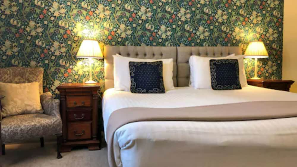 Basic Double Room