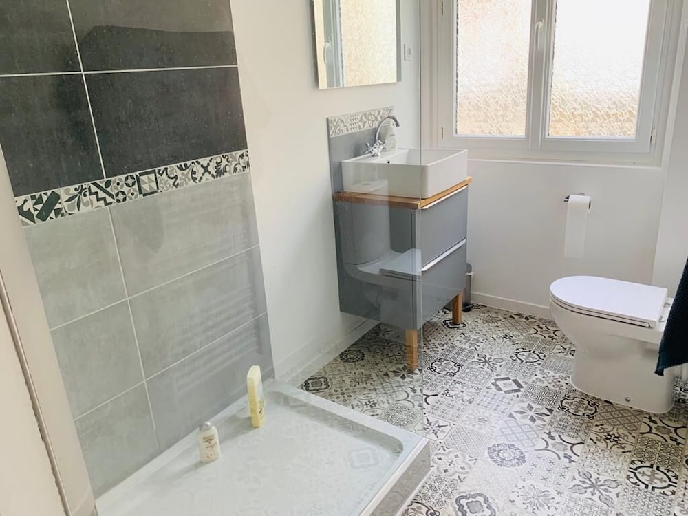 Luxury Apartment, Ensuite photo 3