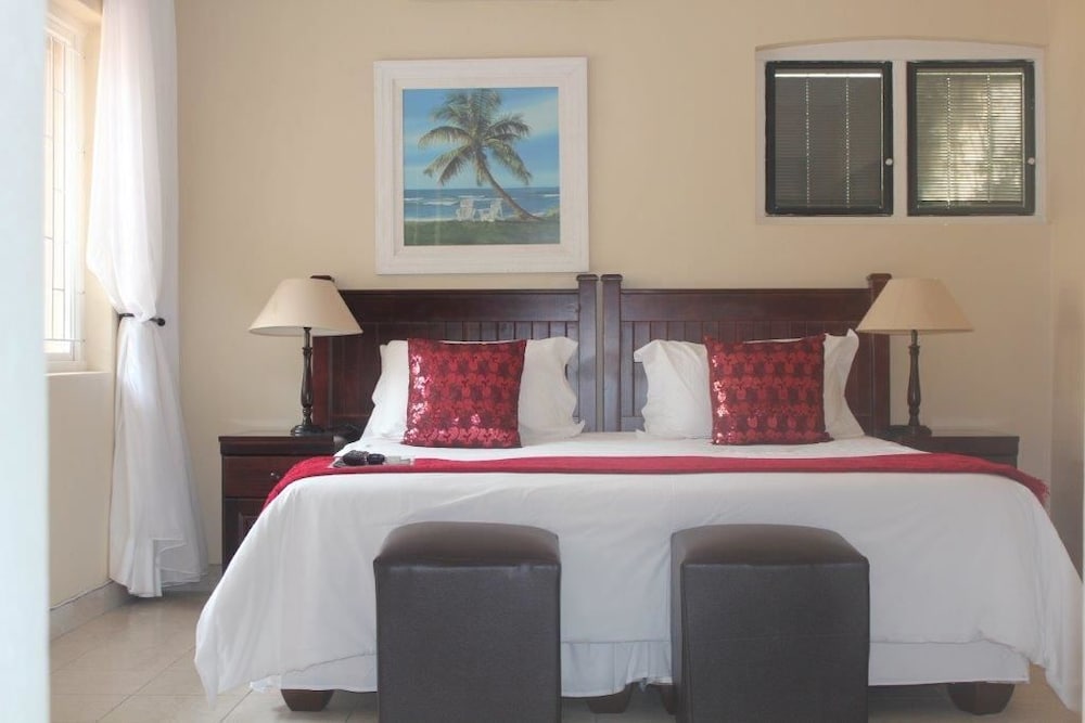 Standard Double or Twin Room photo 1