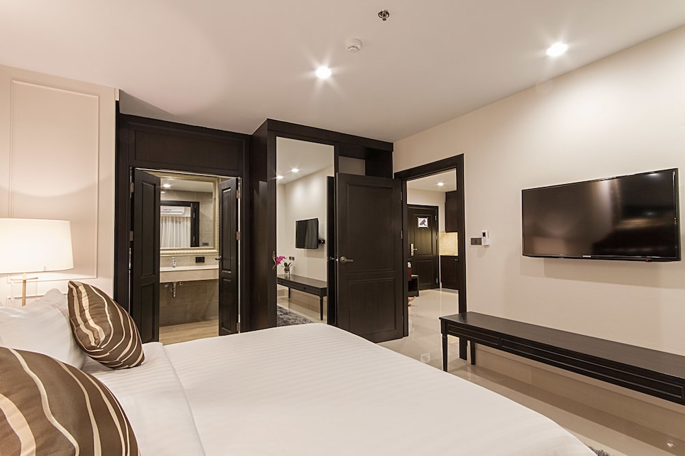 Suite, 1 Bedroom photo 3