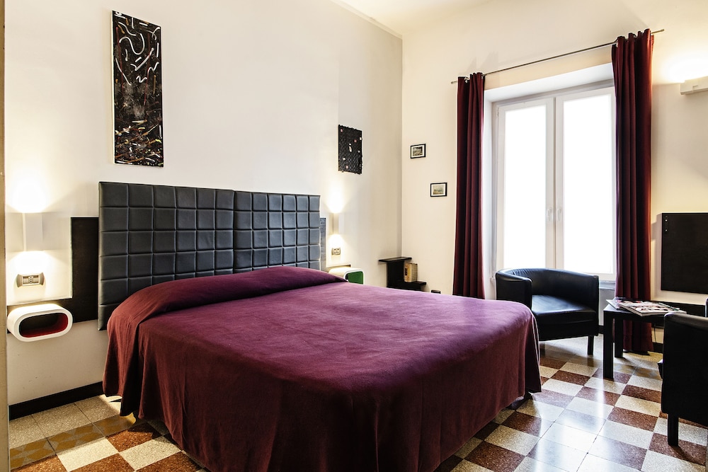 Superior Double or Twin Room photo 1