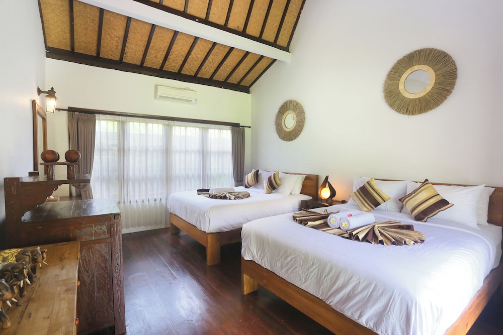 Two-Bedroom Villa With Garden View