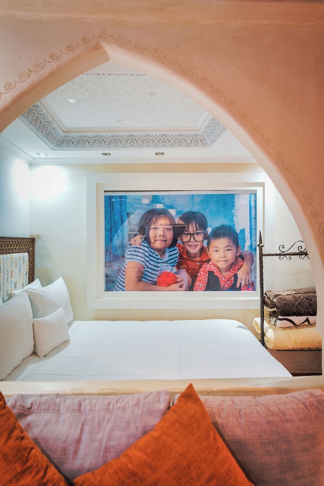 Room (Triple) photo 2