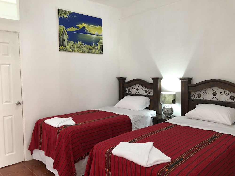 Premium Double Room, 2 Twin Beds photo 3