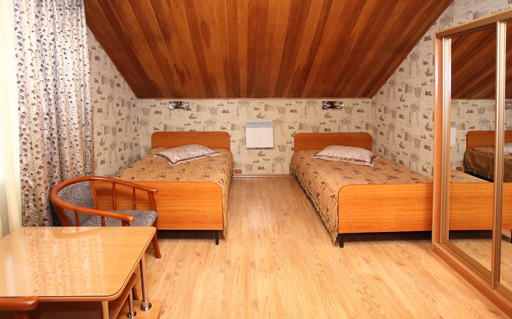 Standard Double Room photo 3