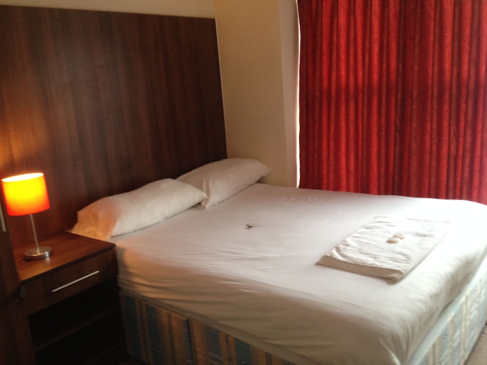 Standard Double Room, 1 Double Bed, Non Smoking, Ensuite photo 2
