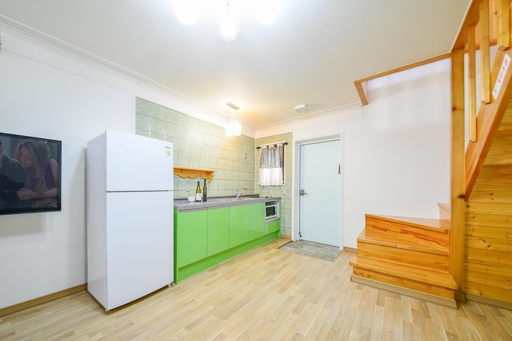 Basic Room, 1 Bedroom (Donghae) - Photo 10