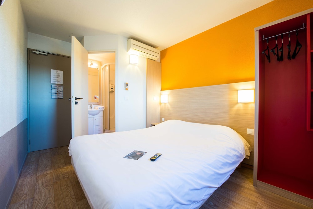 Double Room - Photo 4
