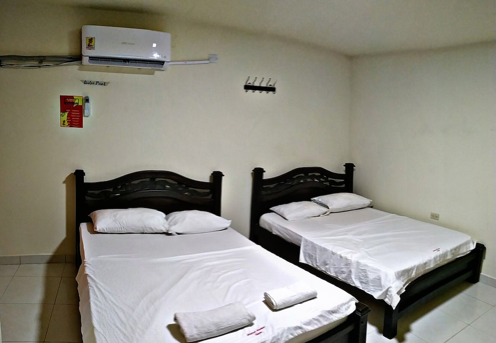 Superior Quadruple Room photo 2