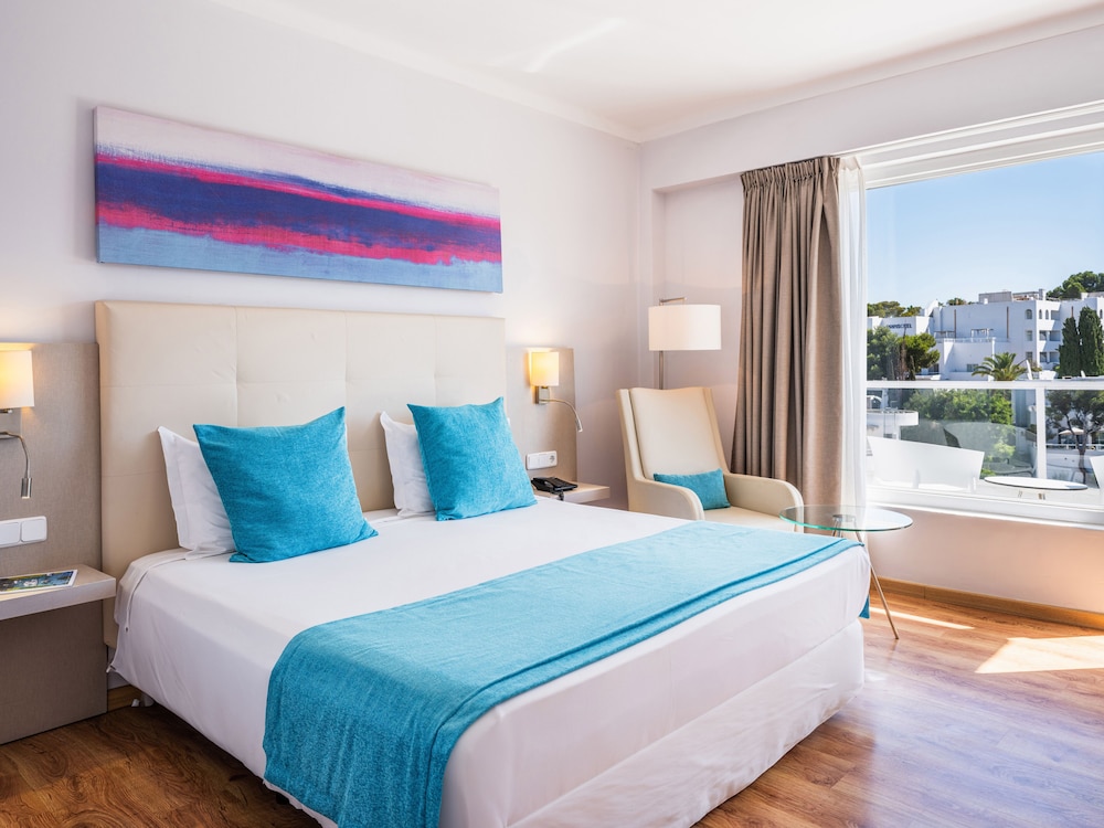 Double Room, Sea View (1 Adult) - Photo 1