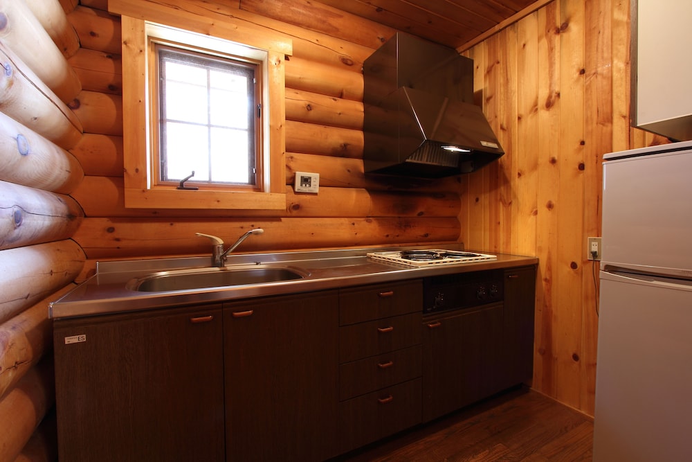 Private Cottage - Log Cabin - Photo 15