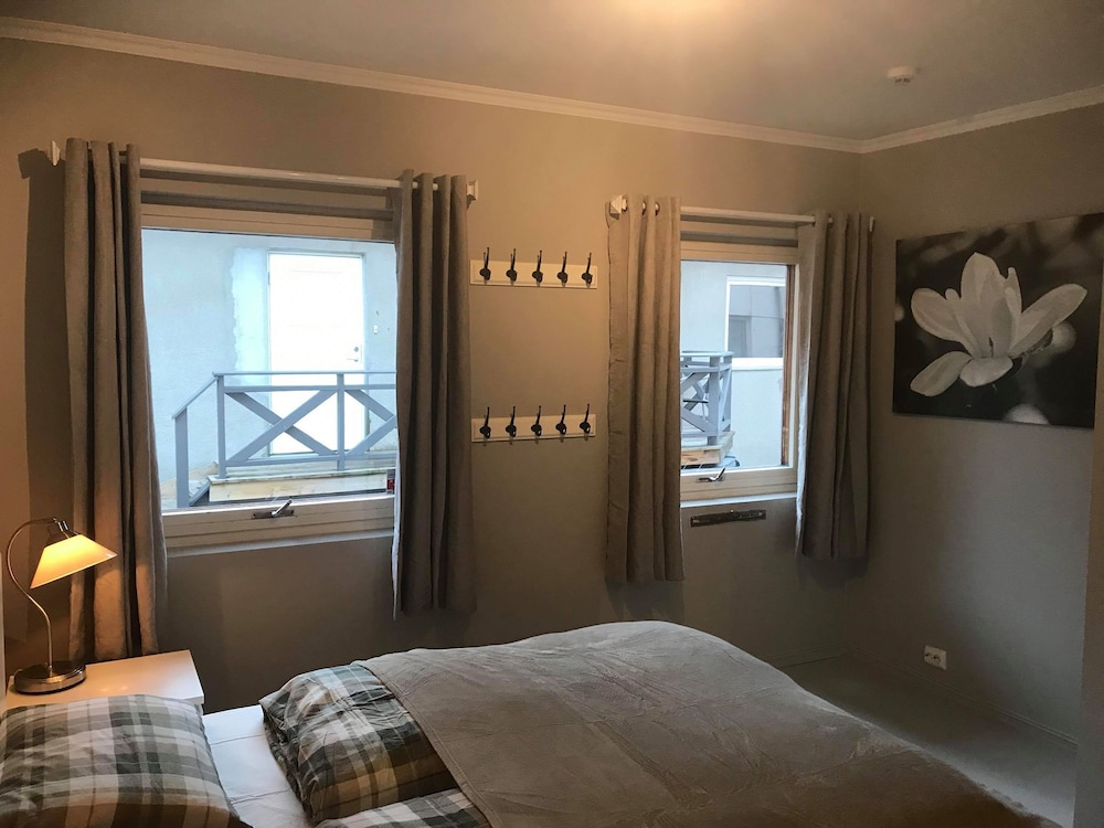 Apartment photo 2