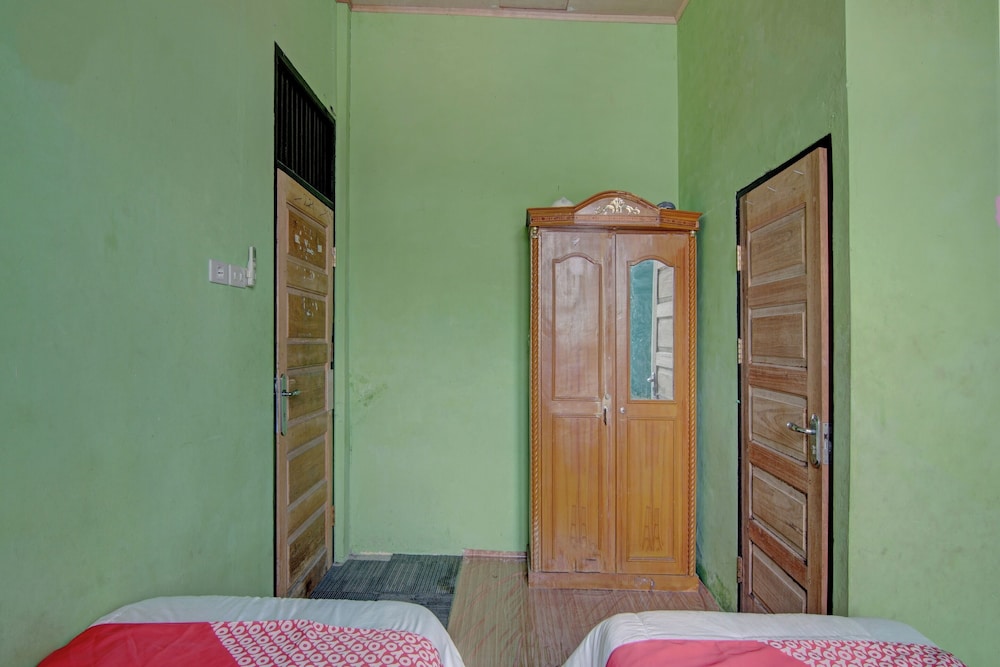 Standard Twin Room photo 3