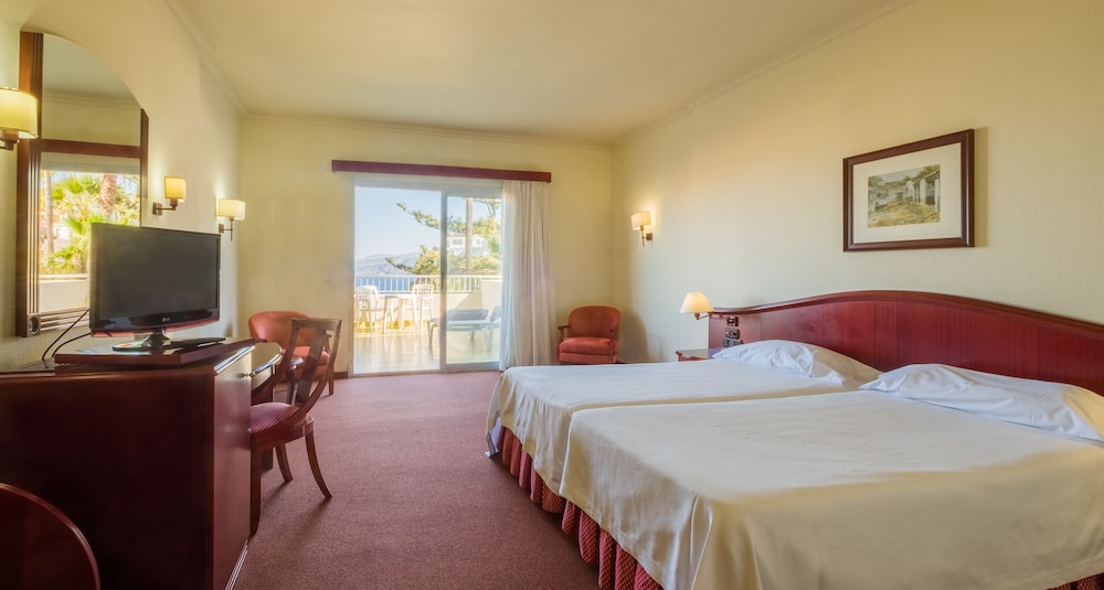 Superior Double Room Terrace, 3 adults + 1 child
