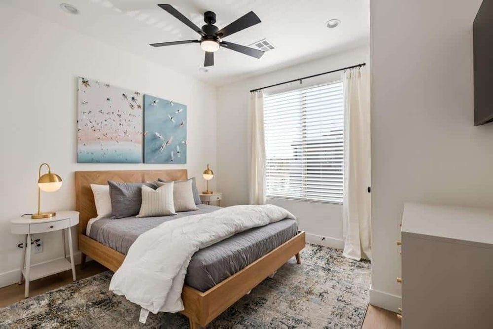 Townhome, 4 Bedrooms