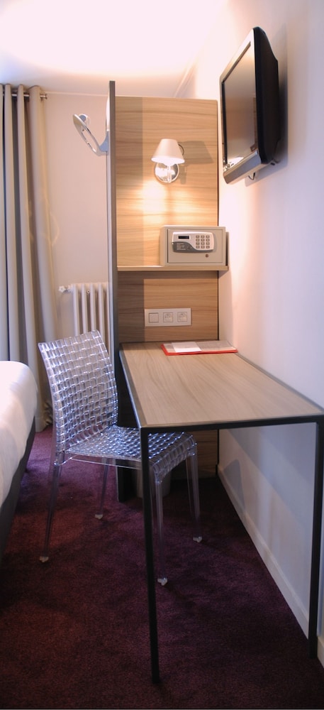 Deluxe Triple Room photo 3