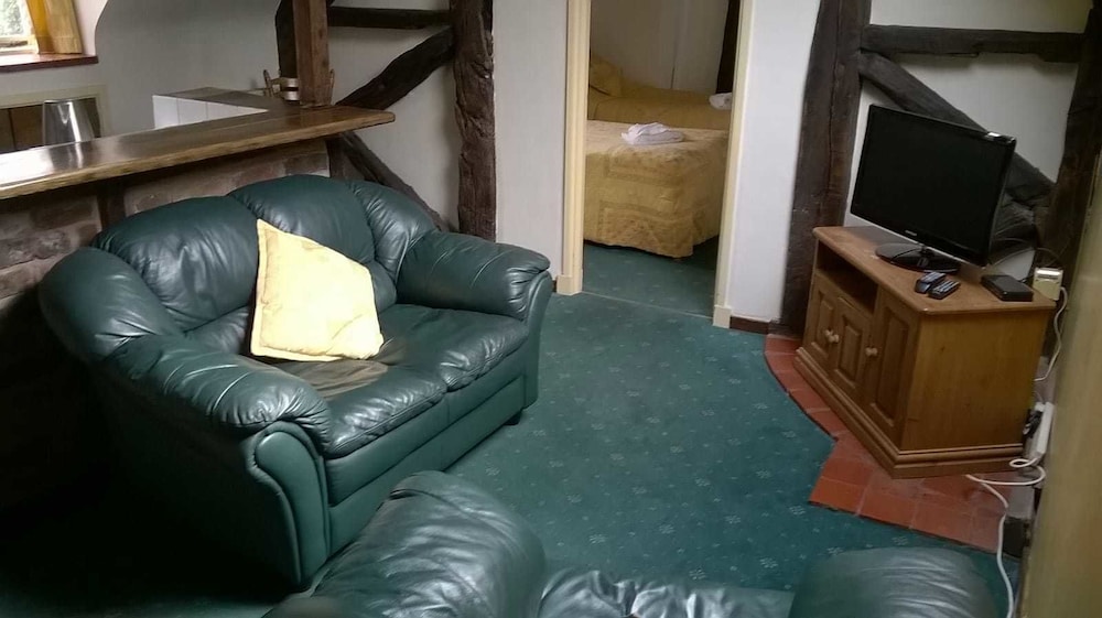 Derby Suite photo 2