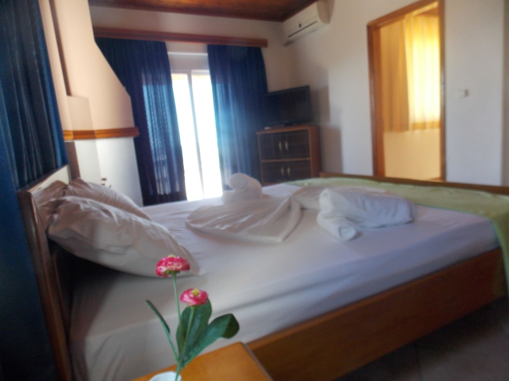 Suite, Sea View