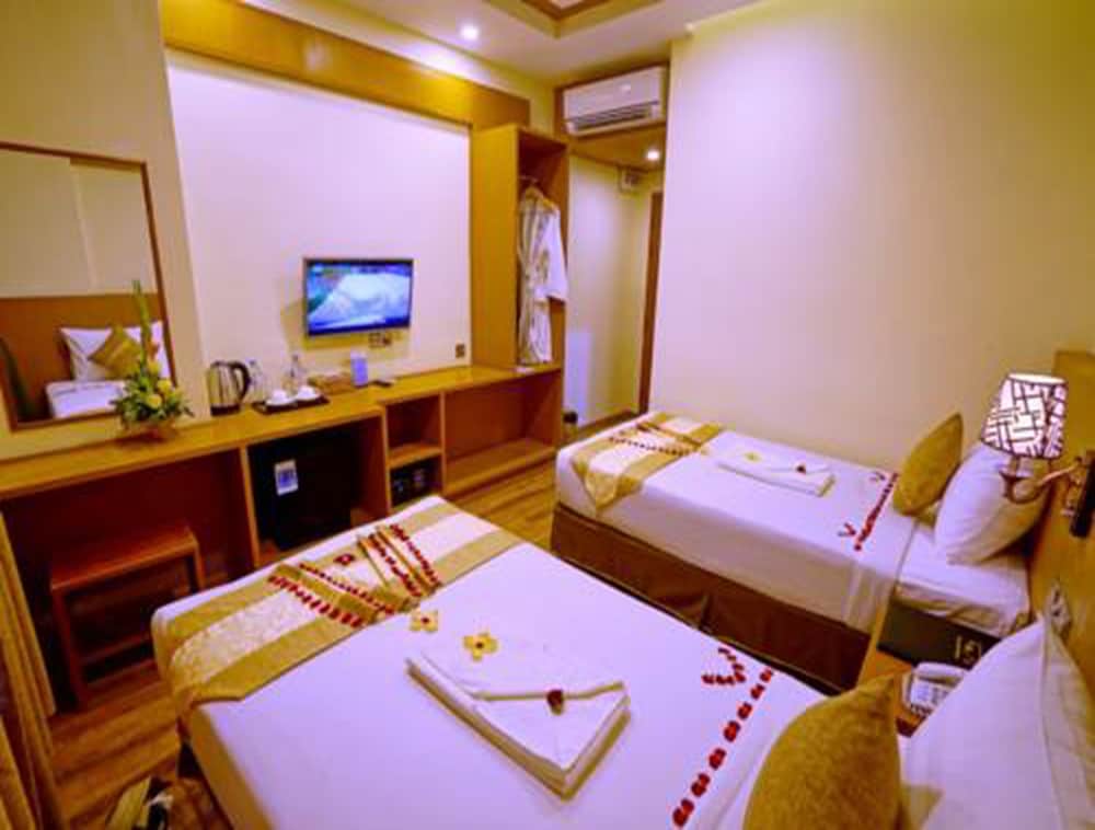 Superior Double or Twin Room photo 2