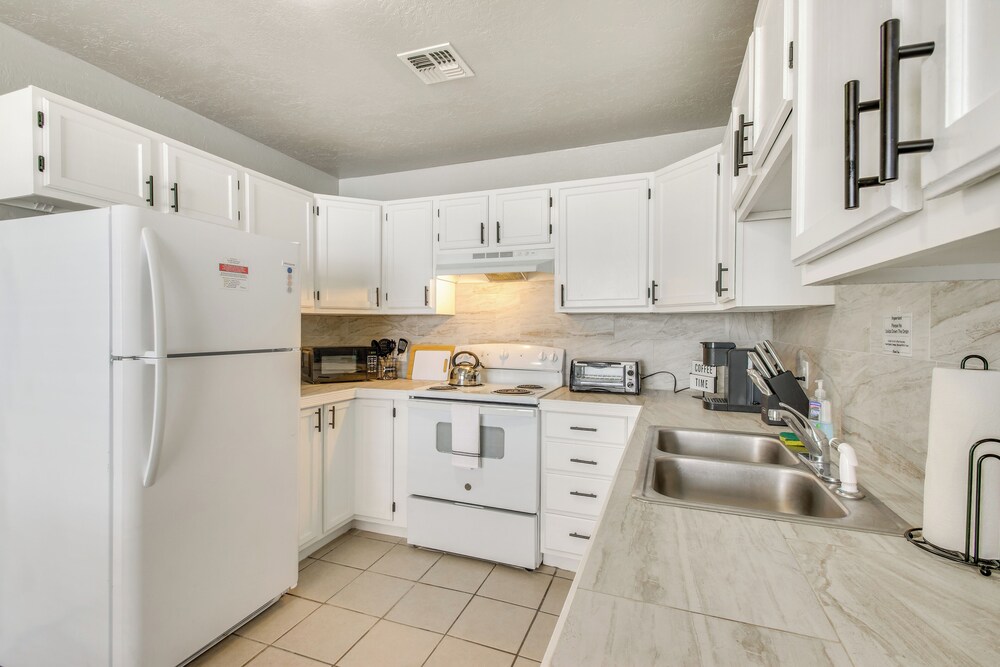 House (2 Bedrooms) photo 2