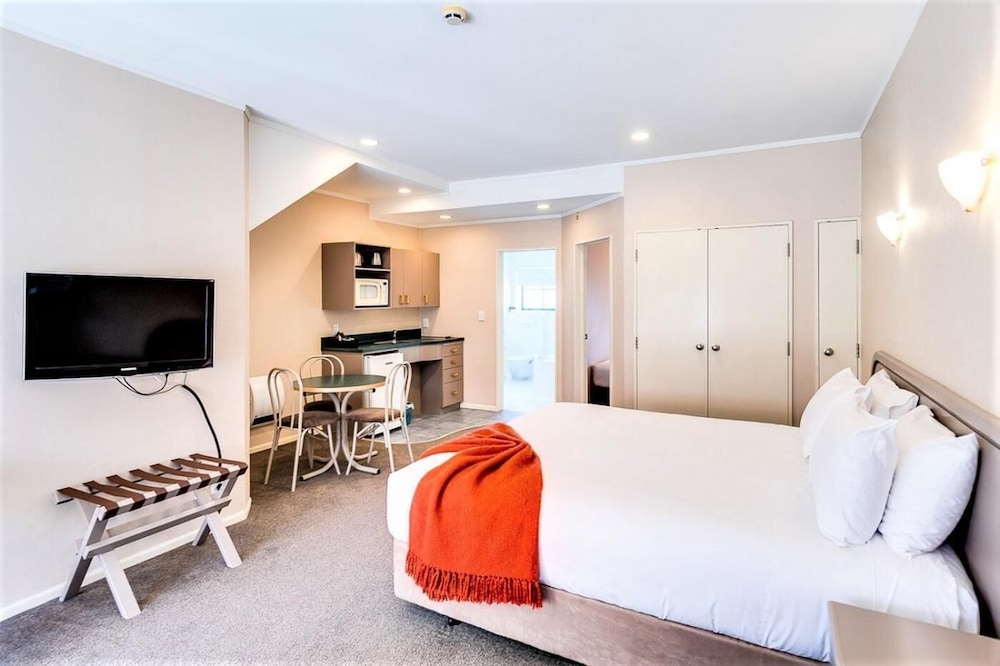 Standard Suite, 1 Bedroom, Kitchen (Suite) photo 2