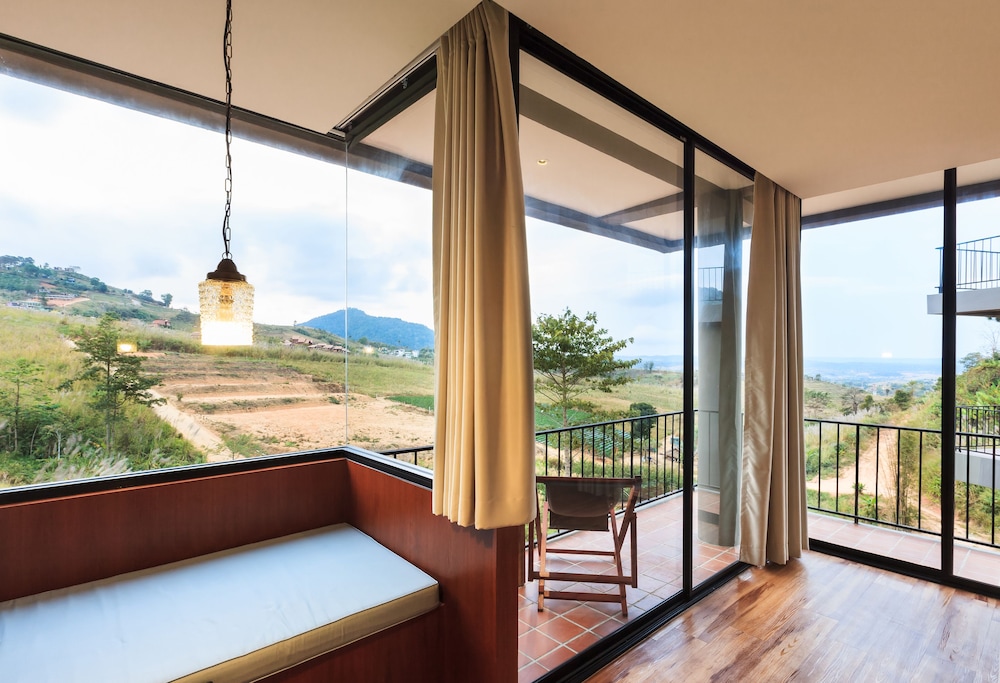 Deluxe Room, Upper Floor photo 3