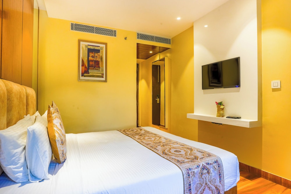 Jallianwala Bagh View Luxury Room - Photo 8