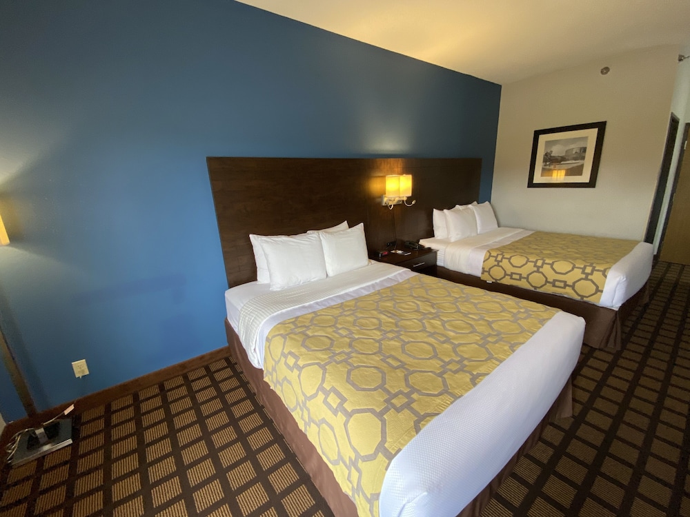 Studio Suite, 2 Queen Beds, Non Smoking - Photo 2