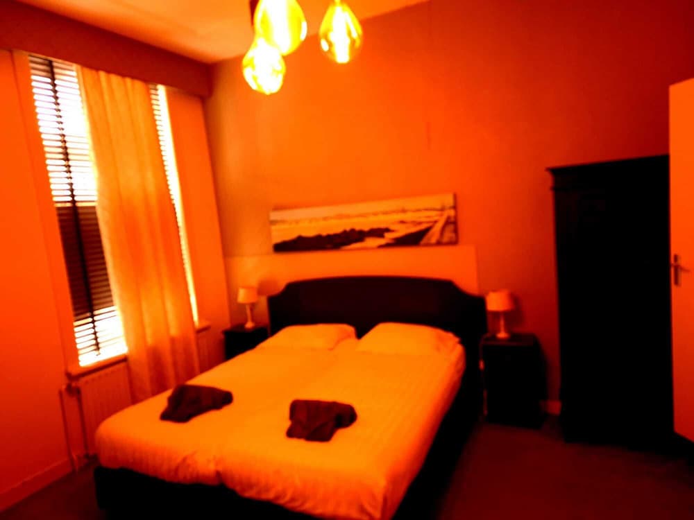 Basic Double Room photo 3