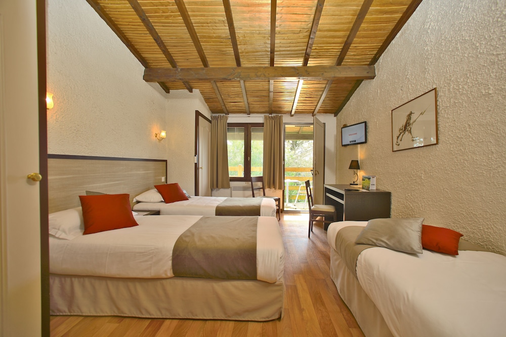 Triple Room photo 1