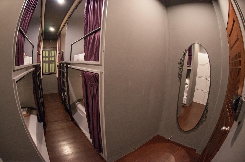 Family Shared Dormitory, Shared Bathroom (4 Beds) photo 2