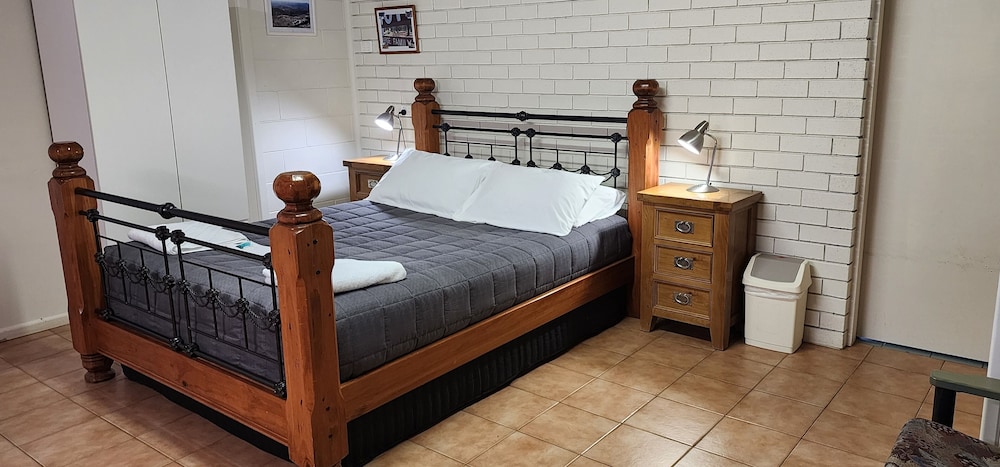 Standard Room, Non Smoking, Kitchen (Self Contained Motel Unit) photo 2