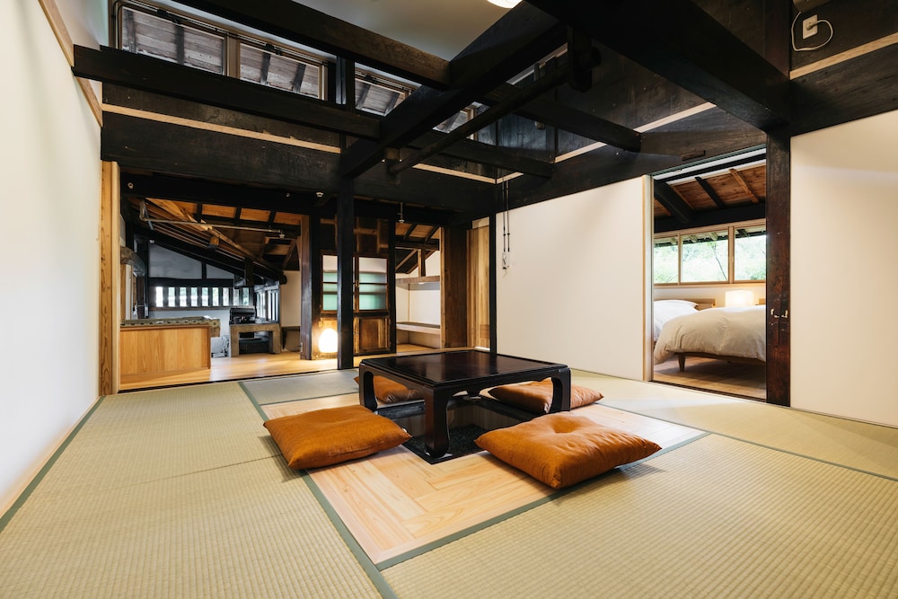 (MINORI) with Goemon-style bath, for 4 people