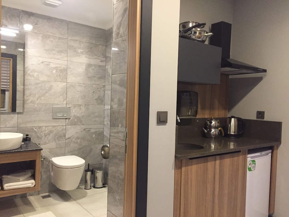 Comfort Suite, Balcony - Photo 7
